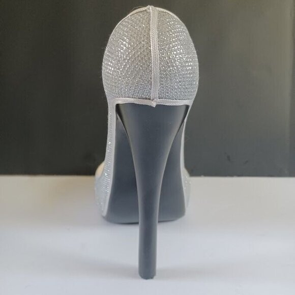 Wild Eye Designs Stiletto‎ High Heel  Bottle Holder Bottle Caddy, Silver Glitter - Picture 4 of 9